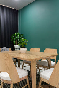 Comedor cherner + 6 sillas katar